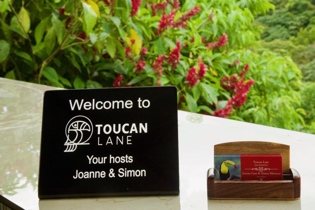 Toucan Lane Hotel And Restaurant Nuevo Arenal Bagian luar foto